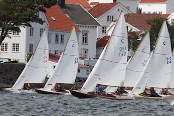 Vår serie starter fredag 4. juni - ingen premiering, fremdeles kun trening seilaser tillatt